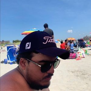 Meet your Posher, Mauro